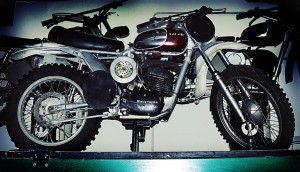 Moto Husqvarna 250 cc anno 1967 telaio sdoppiato